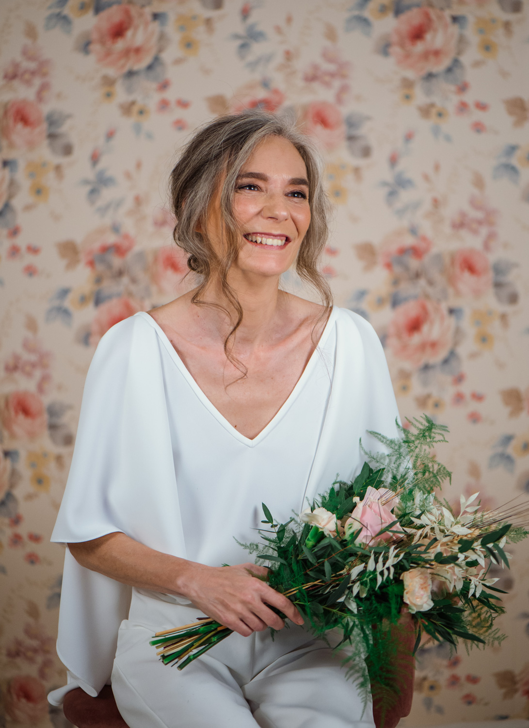Blusa de novia escote en pico