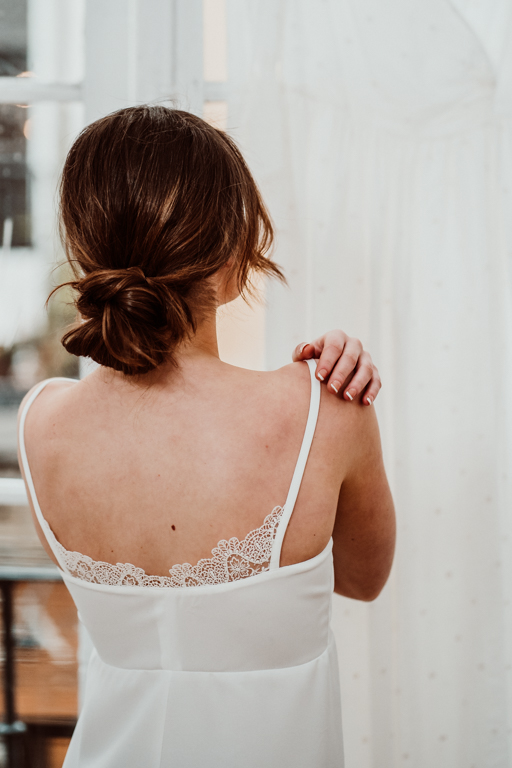 camisón puntilla novia