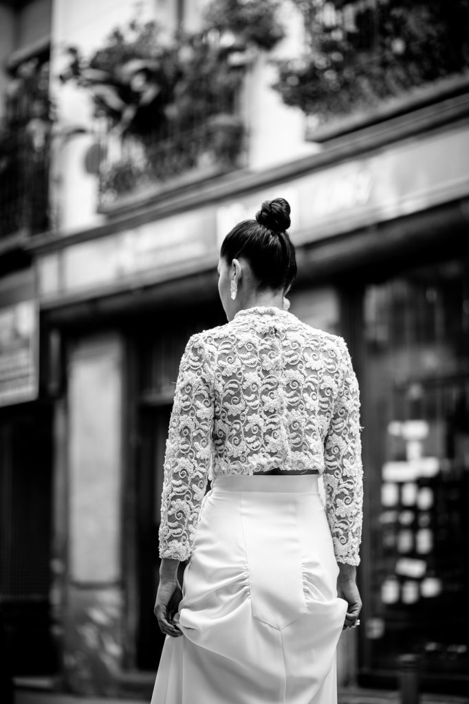 crop top de novia transparente