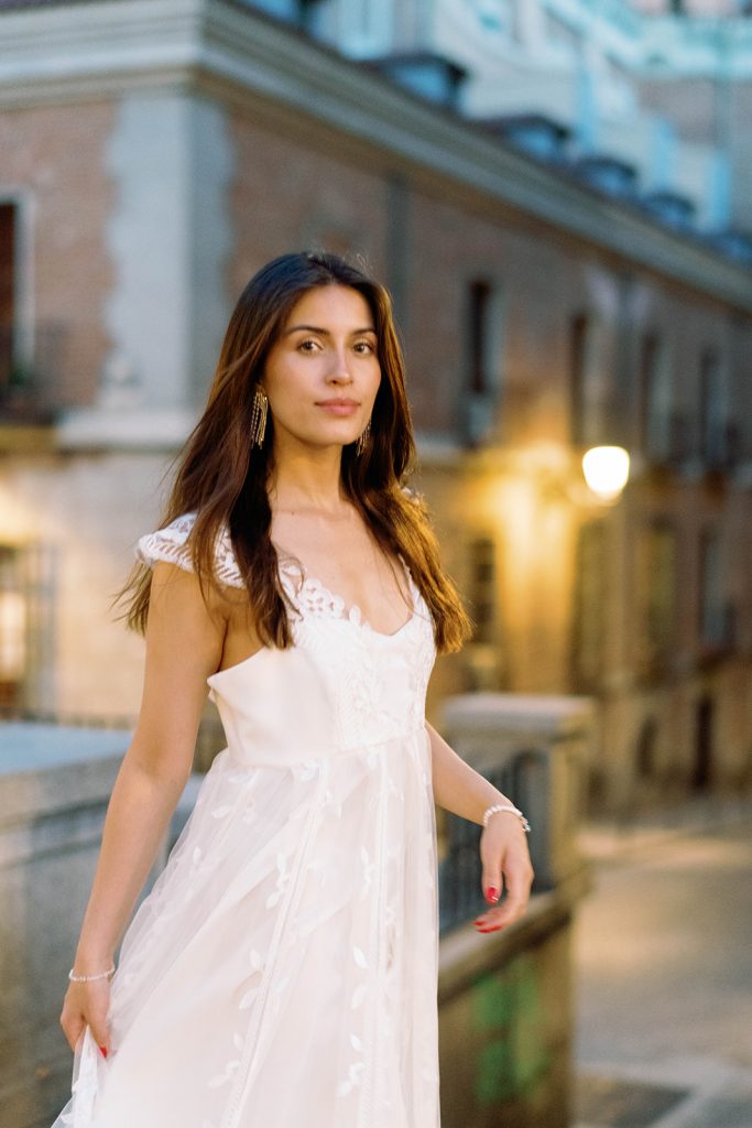 vestido fluido
