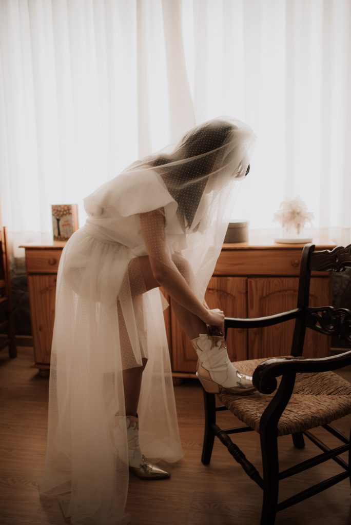 vestido novia tul sobre falda