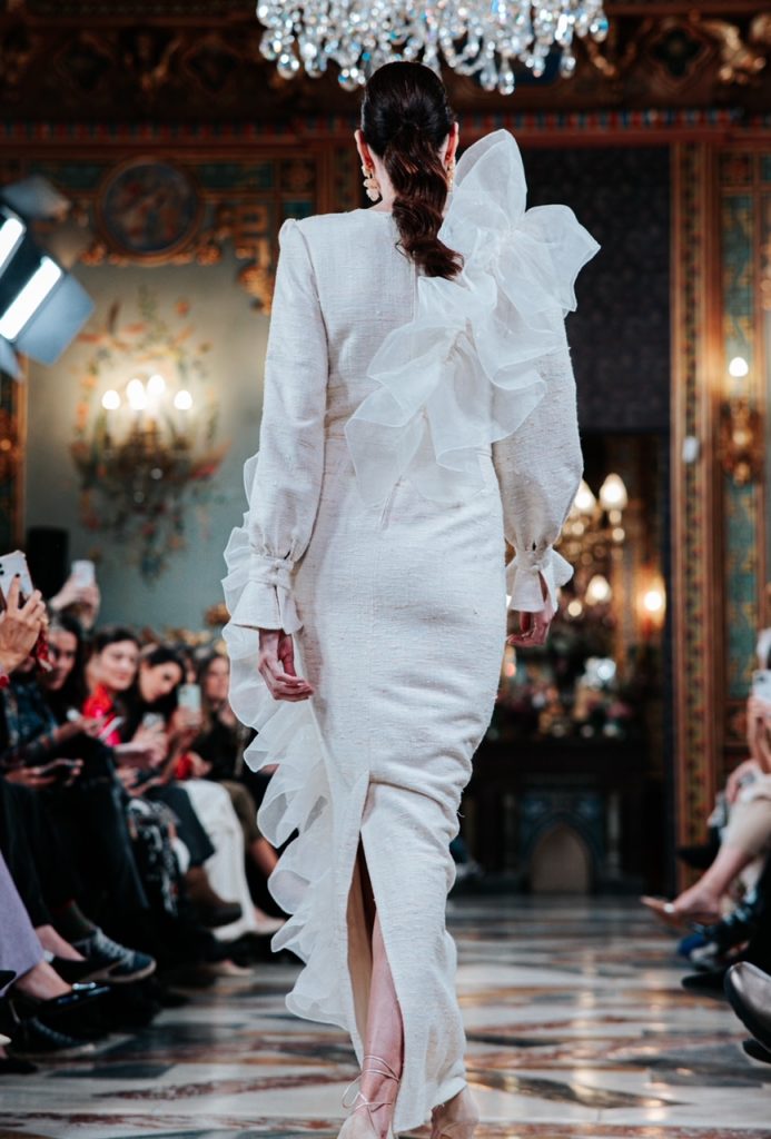 vestido novia volante