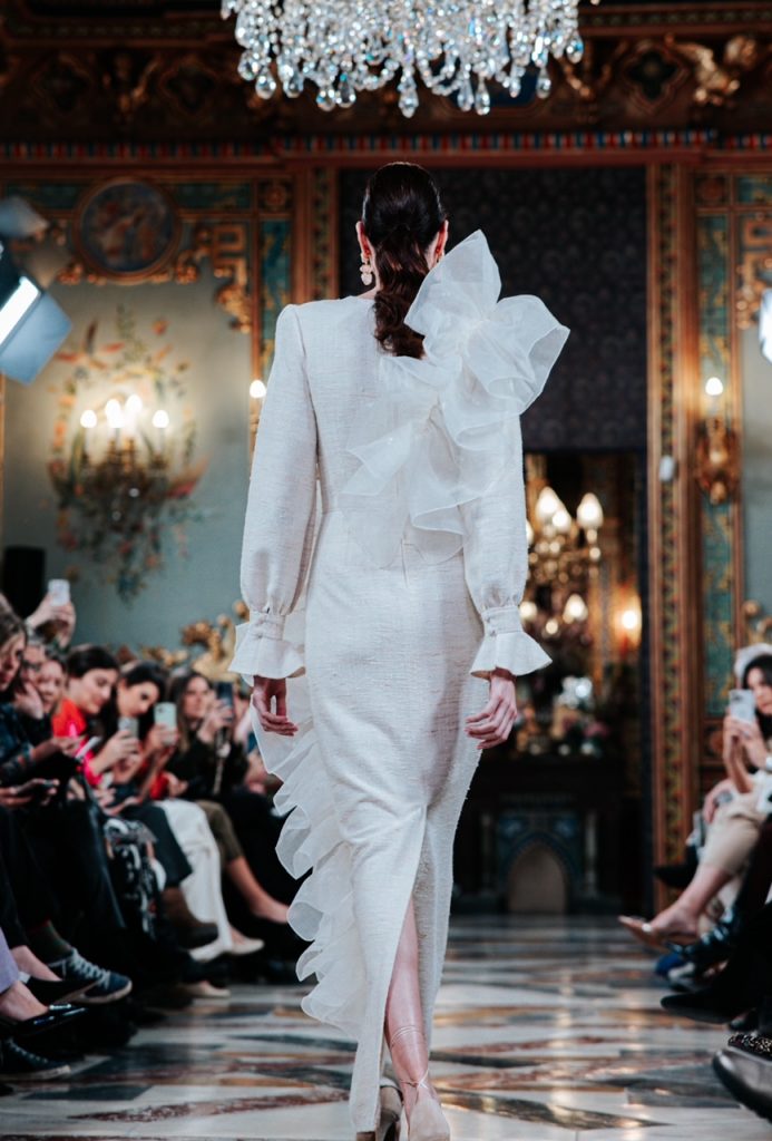 vestido novia volante
