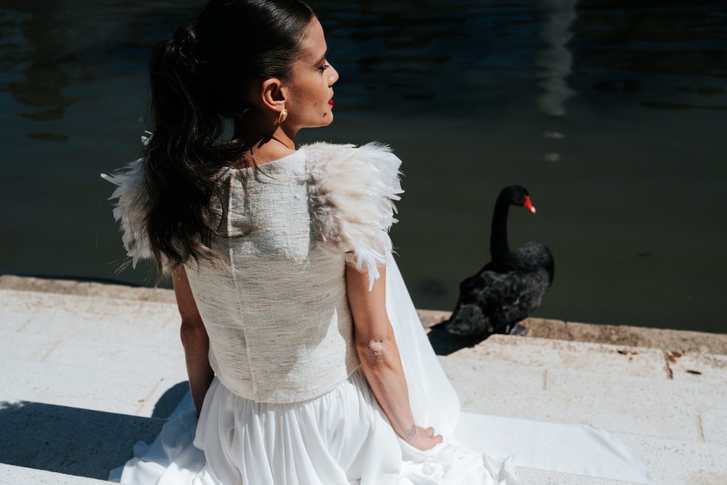 plumas para novias