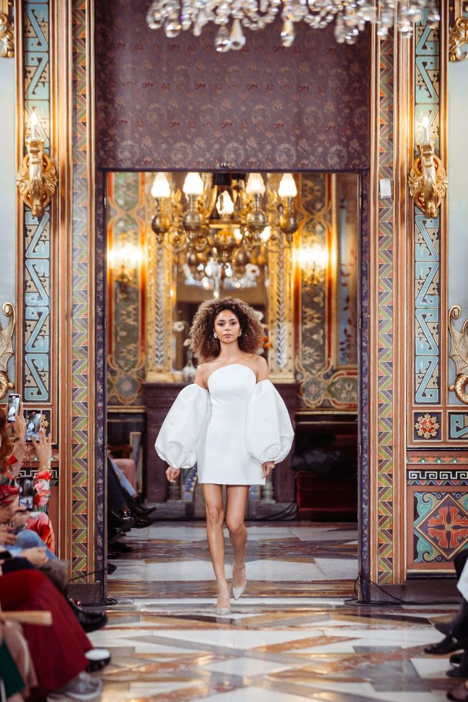 vestido mini desfile ASN lamaryé