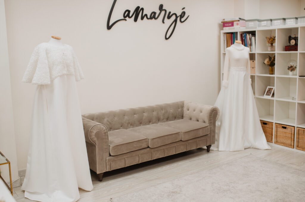 vestido de novia y abrigo novia a medida