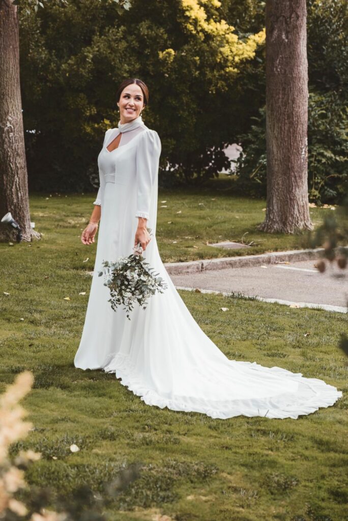 vestido con chaleco novia