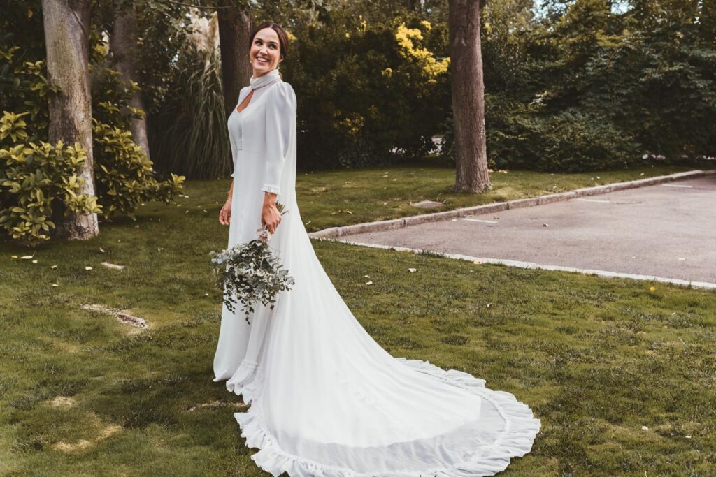 vestido con chaleco novia