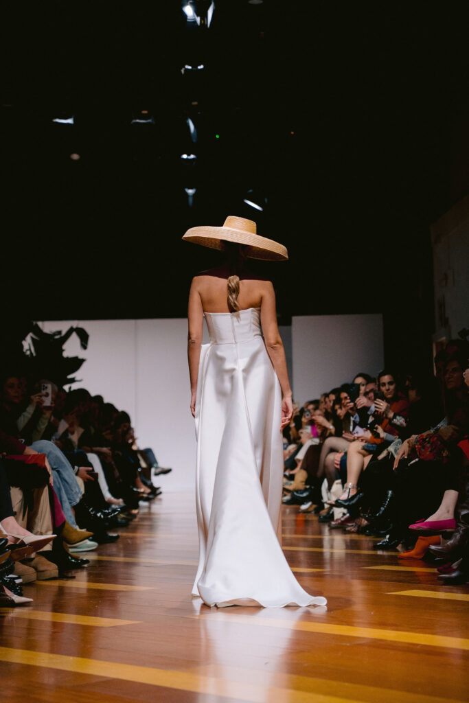 vestido novia con pamela